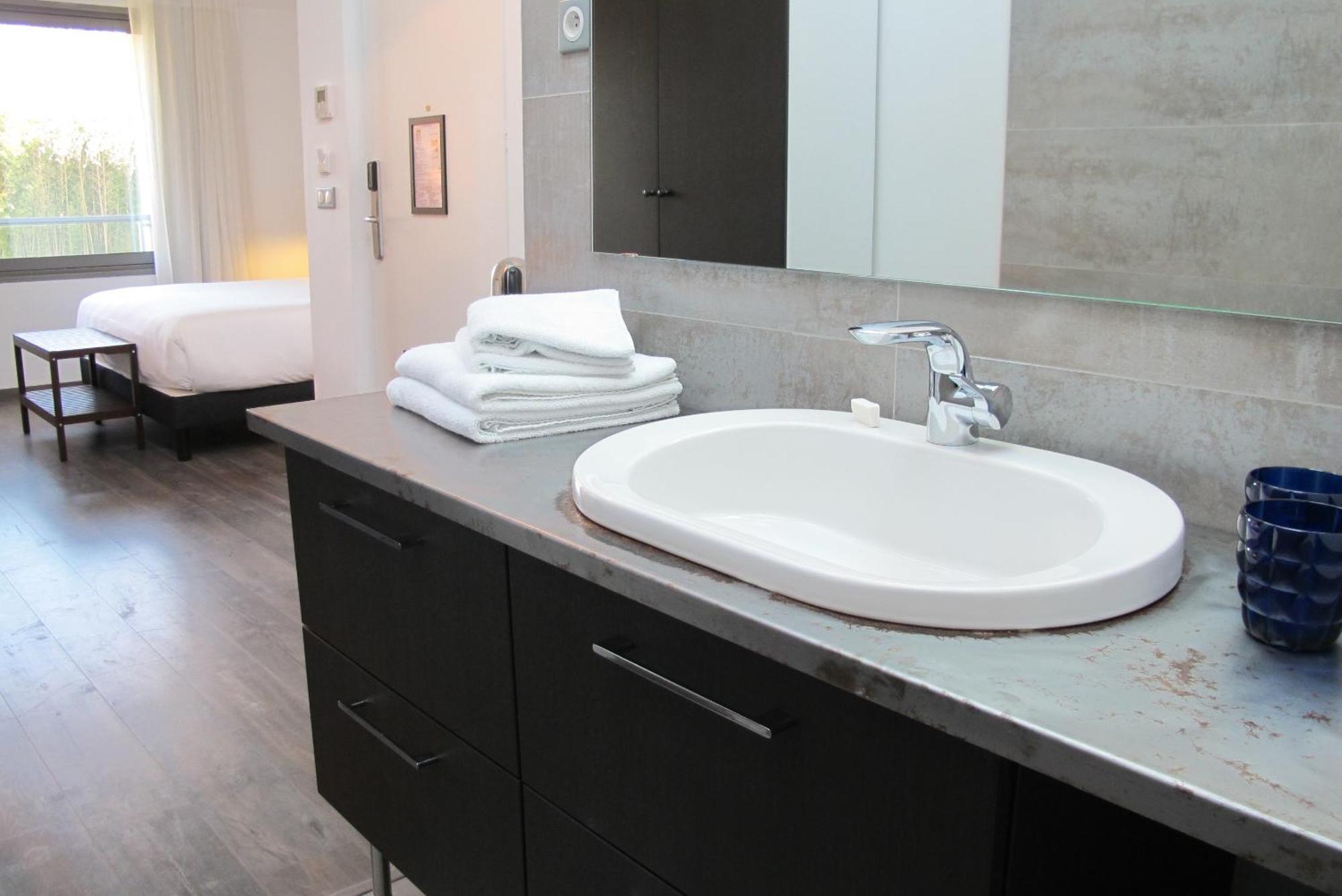Hotel 96 Marseille Bilik gambar